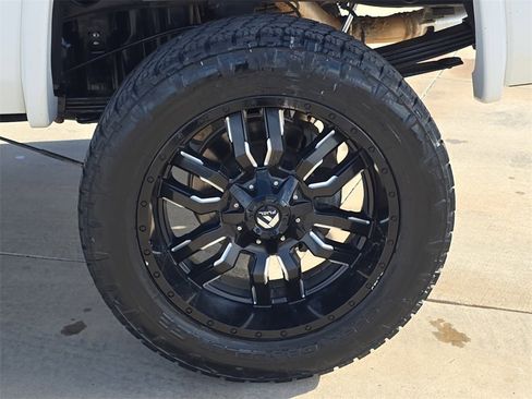 Used 2019 GMC Sierra 2500 SLT w/ Duramax Plus Package image 33