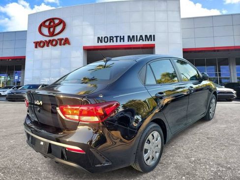 Used 2023 Kia Rio LX FWD image 4