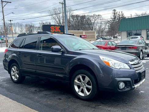 Used 2014 Subaru Outback 2.5i Limited w/ Moonroof Package image 10