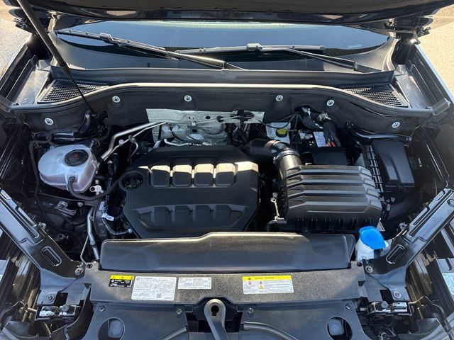 Used 2025 Volkswagen Atlas SEL Premium R-Line AWD/4WD image 22