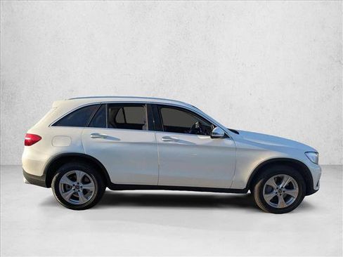 Used 2018 Mercedes-Benz GLC 300 GLC 300 image 2