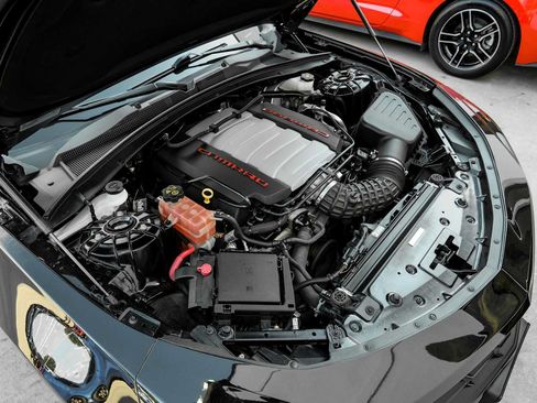 Used 2021 Chevrolet Camaro LT w/ RS Package RWD image 43