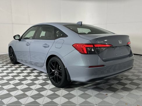 Used 2023 Honda Civic Sport image 6