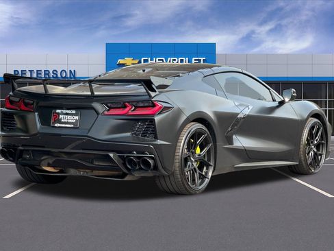 Used 2023 Chevrolet Corvette Stingray Premium Cpe w/ Z51 Performance Package RWD image 4