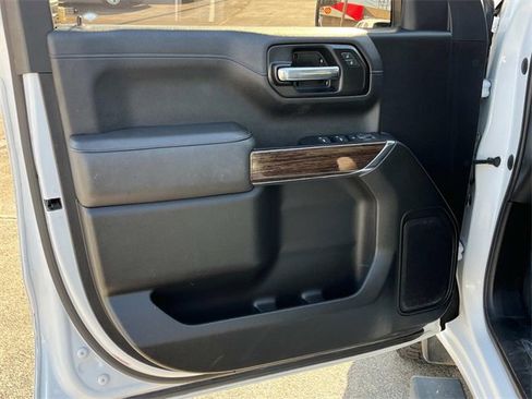 Used 2022 GMC Sierra 1500 Elevation image 16