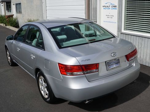 Used 2006 Hyundai Sonata LX image 16