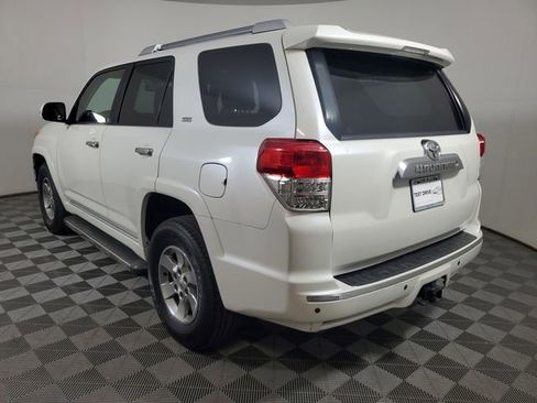 Used 2011 Toyota 4Runner SR5 w/ Premium Pkg w/Leather AWD/4WD image 4
