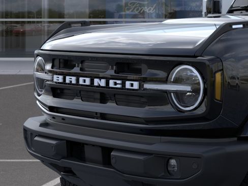New 2026 Ford Bronco Outer Banks AWD/4WD image 19