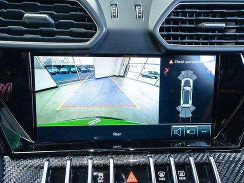 Used 2023 Lamborghini Urus Performante image 53
