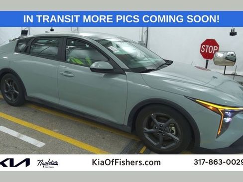 Used 2025 Kia K4 FWD image 1