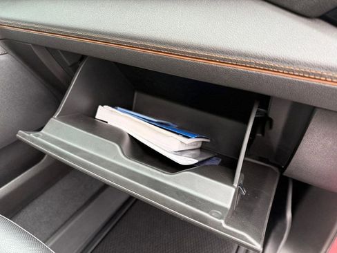 Used 2022 GMC Sierra 1500 AT4 w/ AT4 Preferred Package image 32