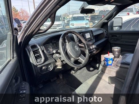 Used 2024 RAM 3500 Tradesman w/ Chrome Appearance Group image 9