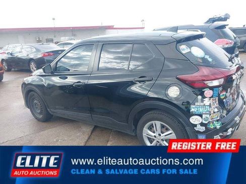 Used 2023 Nissan Kicks S image 27