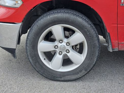Used 2024 RAM 1500 Classic SLT AWD/4WD image 9