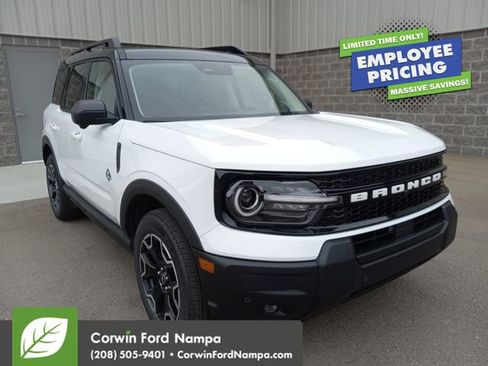 New 2025 Ford Bronco Sport Outer Banks w/ Outer Banks Tech Package+ AWD/4WD image 1