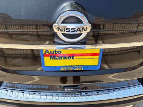 Used 2018 Nissan Rogue SV AWD/4WD image 44