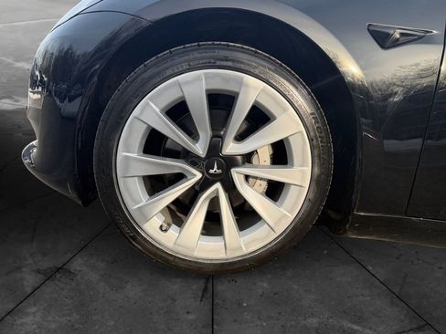 Used 2023 Tesla Model 3 Standard Range image 14