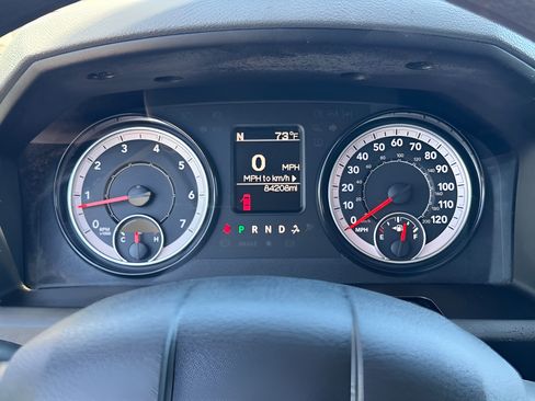 Used 2019 RAM 1500 Warlock AWD/4WD image 13