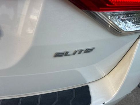 Used 2015 Honda Odyssey Touring image 4