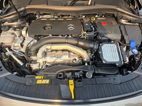 New 2026 Mercedes-Benz GLA 250 4MATIC image 11