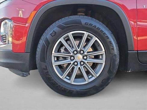 Used 2023 Chevrolet Traverse LT AWD/4WD image 30