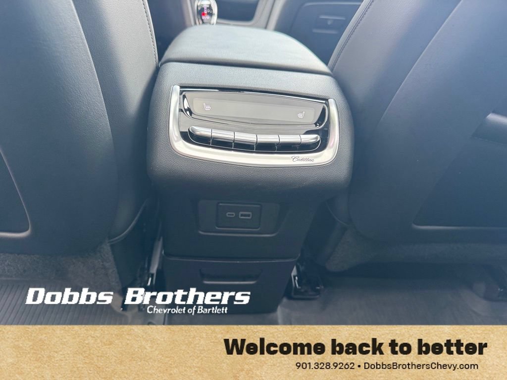 Used 2024 Cadillac XT6 Premium Luxury w/ Technology Package AWD/4WD image 35