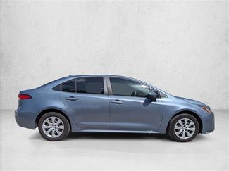 Used 2022 Toyota Corolla LE FWD video 3