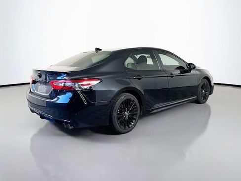 Certified 2019 Toyota Camry SE FWD image 6