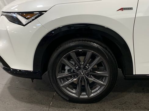 Used 2025 Acura ADX A-Spec image 11