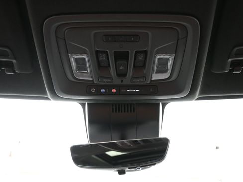Used 2024 GMC Sierra 2500 Denali Ultimate image 27