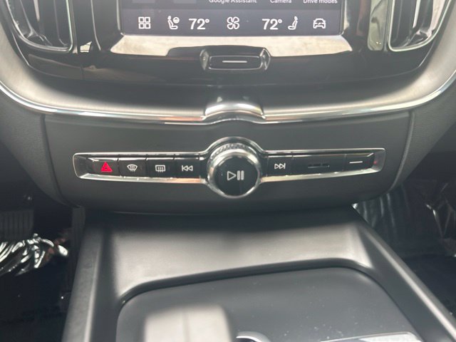 Certified 2024 Volvo XC60 B5 Core w/ Protection Package Premier AWD/4WD image 26