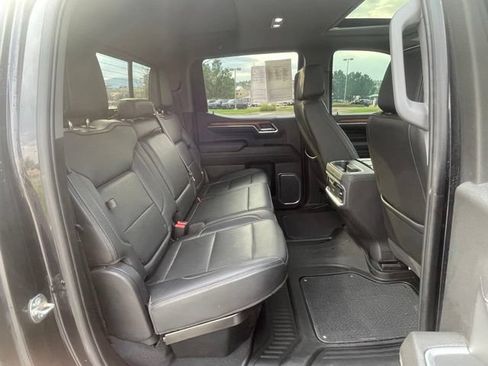 Used 2022 GMC Sierra 1500 Denali AWD/4WD image 32
