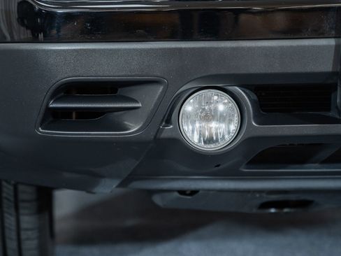 Used 2017 Jeep Patriot Latitude image 9