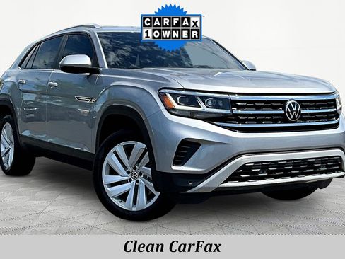 Used 2023 Volkswagen Atlas Cross Sport SE AWD/4WD image 3