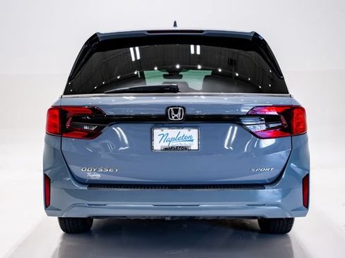 Used 2025 Honda Odyssey Sport-L image 39