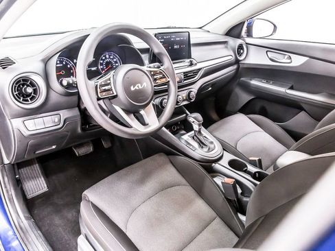 Used 2023 Kia Forte LXS FWD image 25