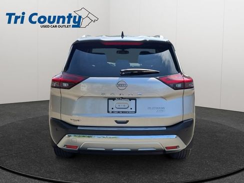 Used 2023 Nissan Rogue Platinum w/ Platinum Premium Package AWD/4WD image 7