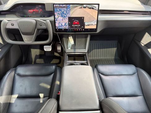 Used 2023 Tesla Model X Plaid AWD/4WD image 21