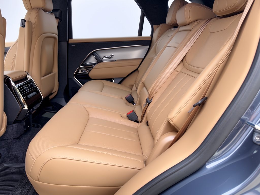 New 2026 Land Rover Range Rover Sport SE AWD/4WD image 24
