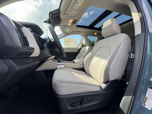 New 2026 Nissan Pathfinder SL w/ SL Premium Package (P04) AWD/4WD image 16