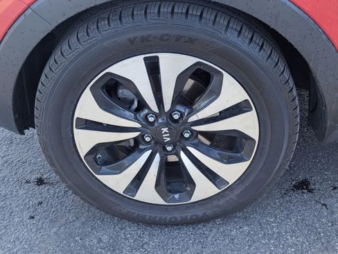 Used 2012 Kia Sportage SX w/ SX Premium Pkg image 13