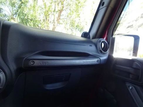 Used 2012 Jeep Wrangler Sport w/ Connectivity Group image 41