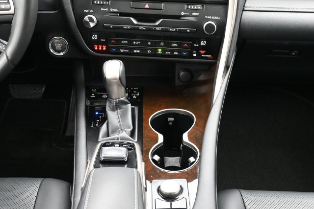 Used 2019 Lexus RX 350 AWD w/ Navigation Package image 22