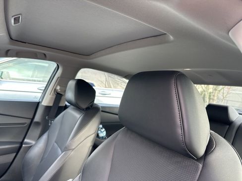 Used 2023 Honda Accord EX-L image 11