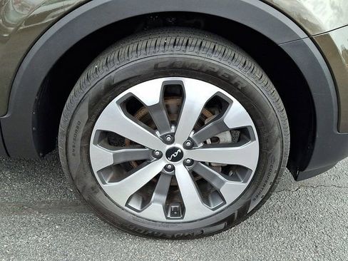 Used 2022 Kia Telluride S image 11