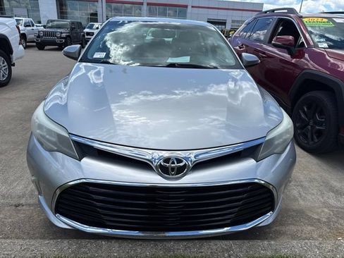 Used 2016 Toyota Avalon Touring FWD image 9