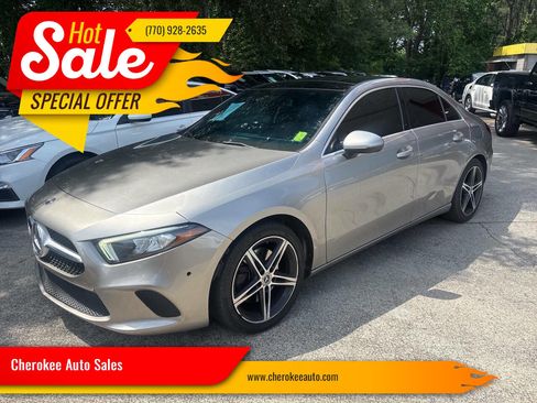 Used 2019 Mercedes-Benz A 220 image 1