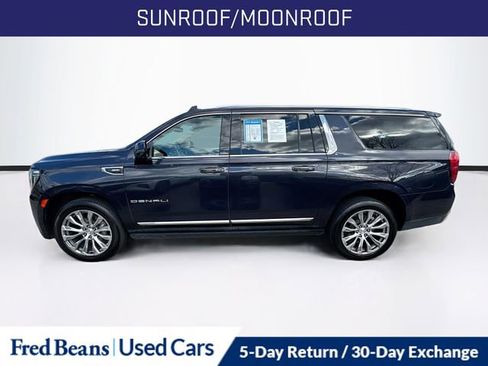 Used 2023 GMC Yukon XL Denali image 4