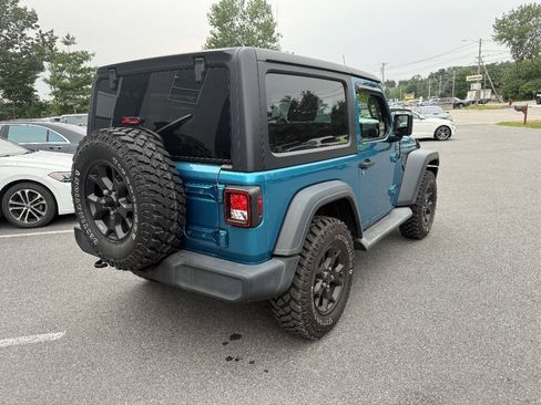 Used 2020 Jeep Wrangler Sport AWD/4WD image 4