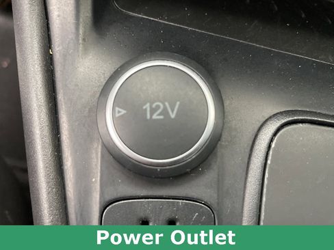 Used 2017 Ford Focus SE image 35